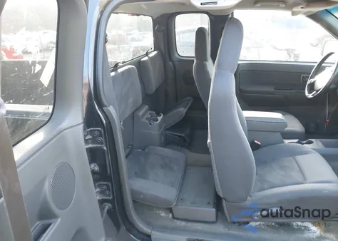 2004 Chevrolet Colorado Ls from USA, damaged, VIN 1GCDT196548108787